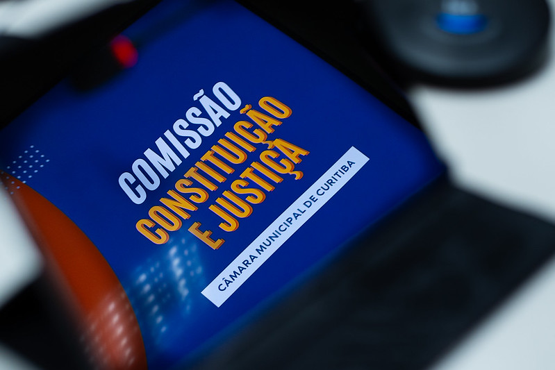 CCJ avalia perdão às multas "anticovid" e mais 41 proposições