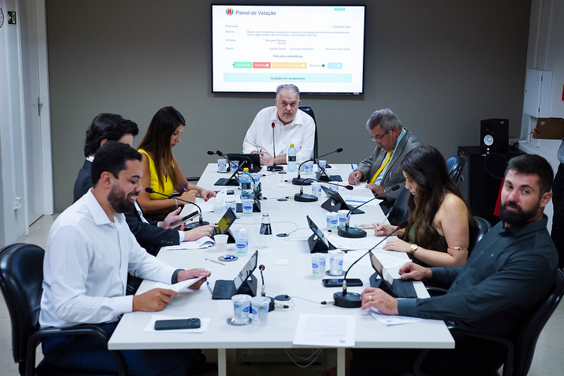 CCJ dá aval para criação do Sistema Único de Assistência Social em Curitiba