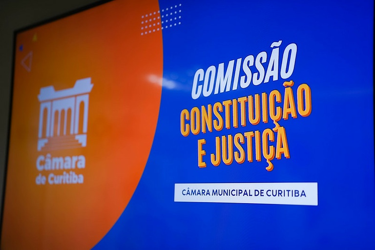 Comissão devolve projeto de código de conduta para ajustes