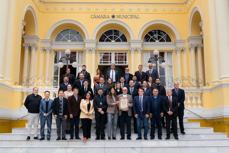 Centenário da Arquidiocese é celebrado na Câmara de Curitiba