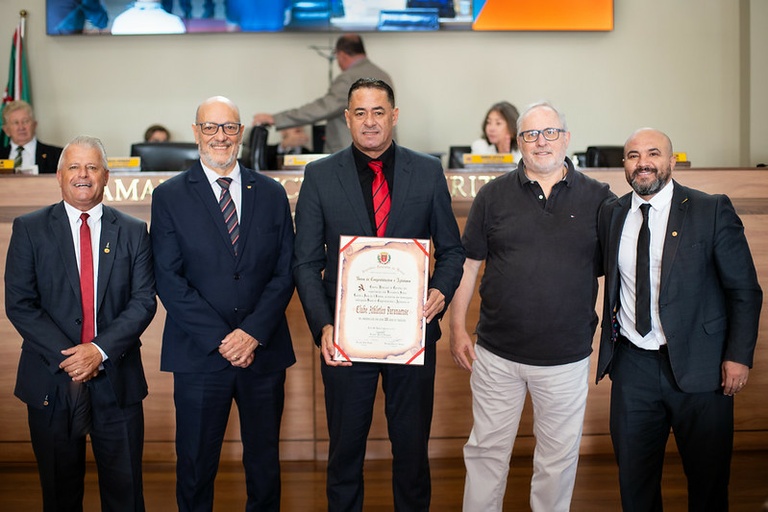 Centenário do Athletico Paranaense é celebrado na Câmara de Curitiba