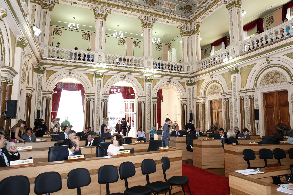 Cine Passeio é aprovado em plenário, mas dividiu vereadores