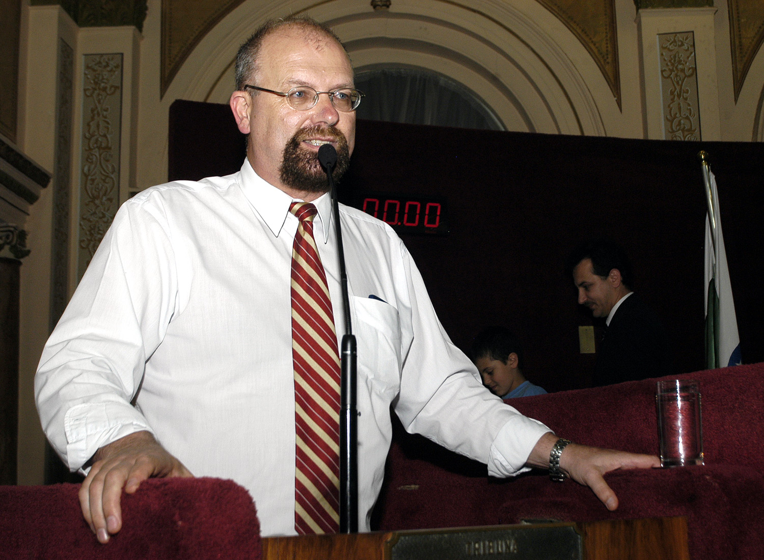 Circos querem manter animais 