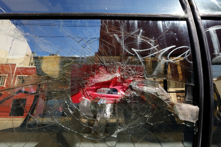 Clubes podem ser penalizados por vandalismo feito por torcedores