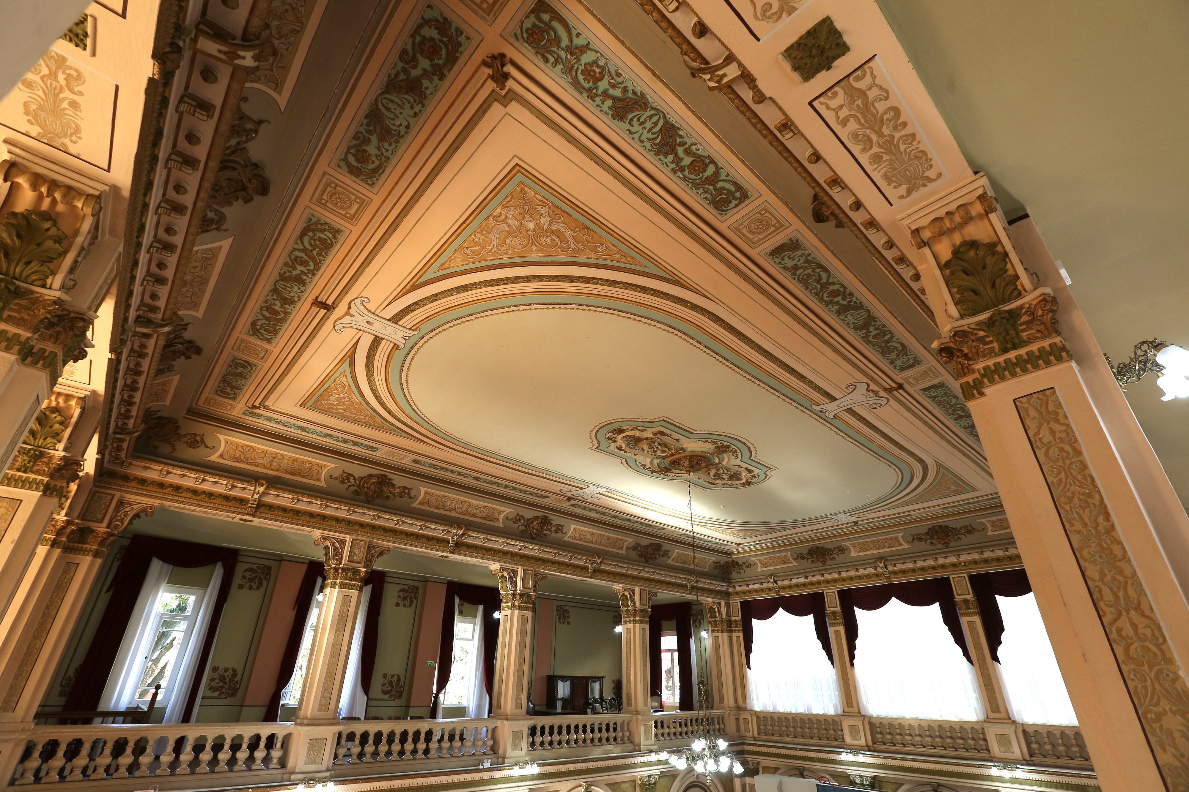 CMC acata extinção de 32 cargos da Prefeitura de Curitiba e autarquias