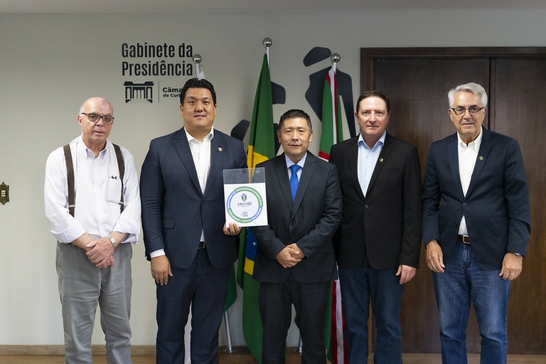 CMC apoia divulgação do novo Selo de Responsabilidade Técnica do CRMV-PR