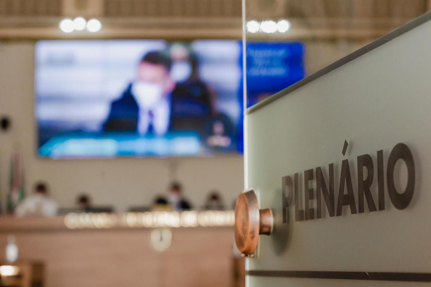 CMC autoriza venda de terreno da Prefeitura de Curitiba