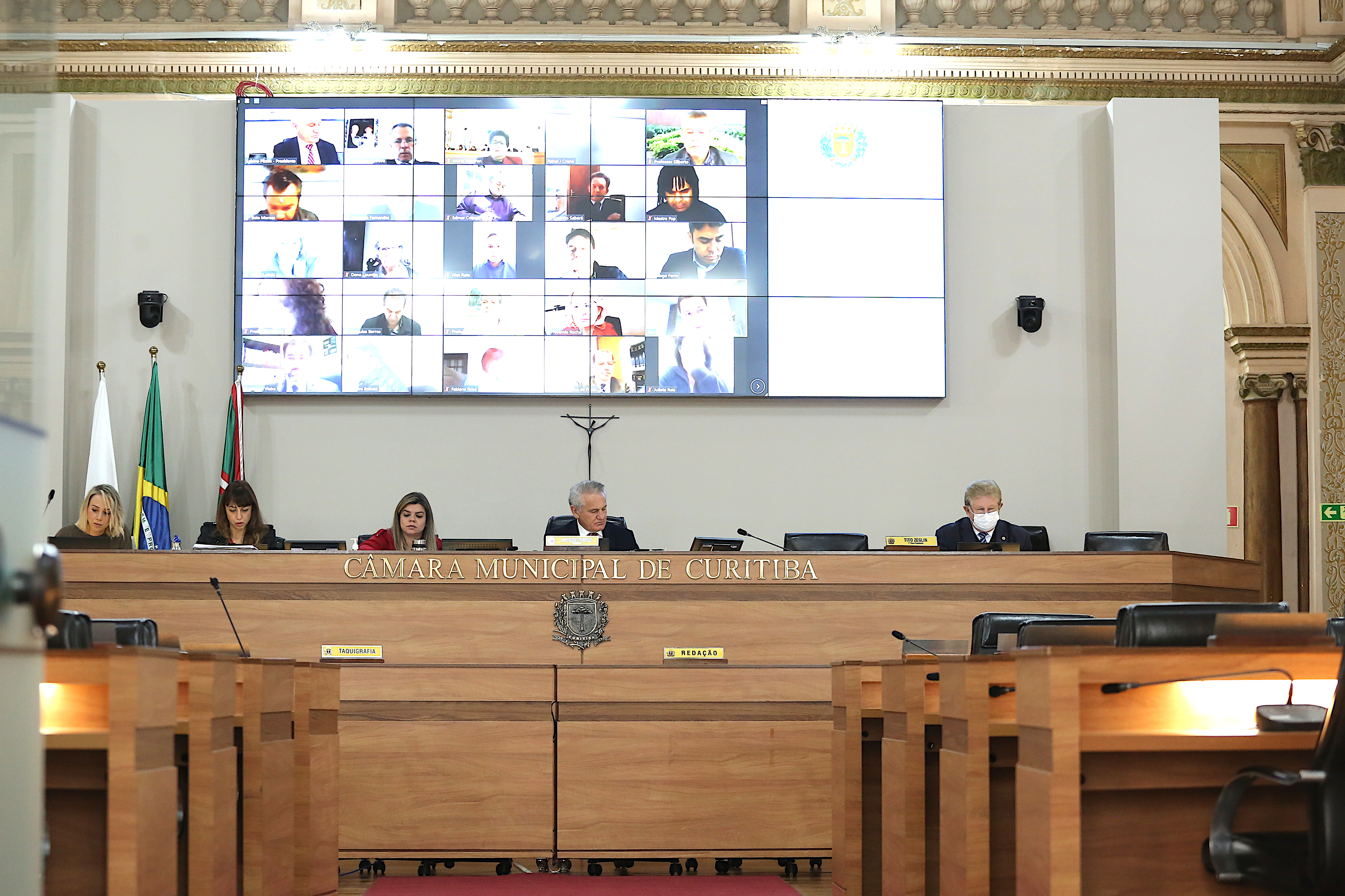 CMC debate medidas para educação e outras sugestões contra pandemia