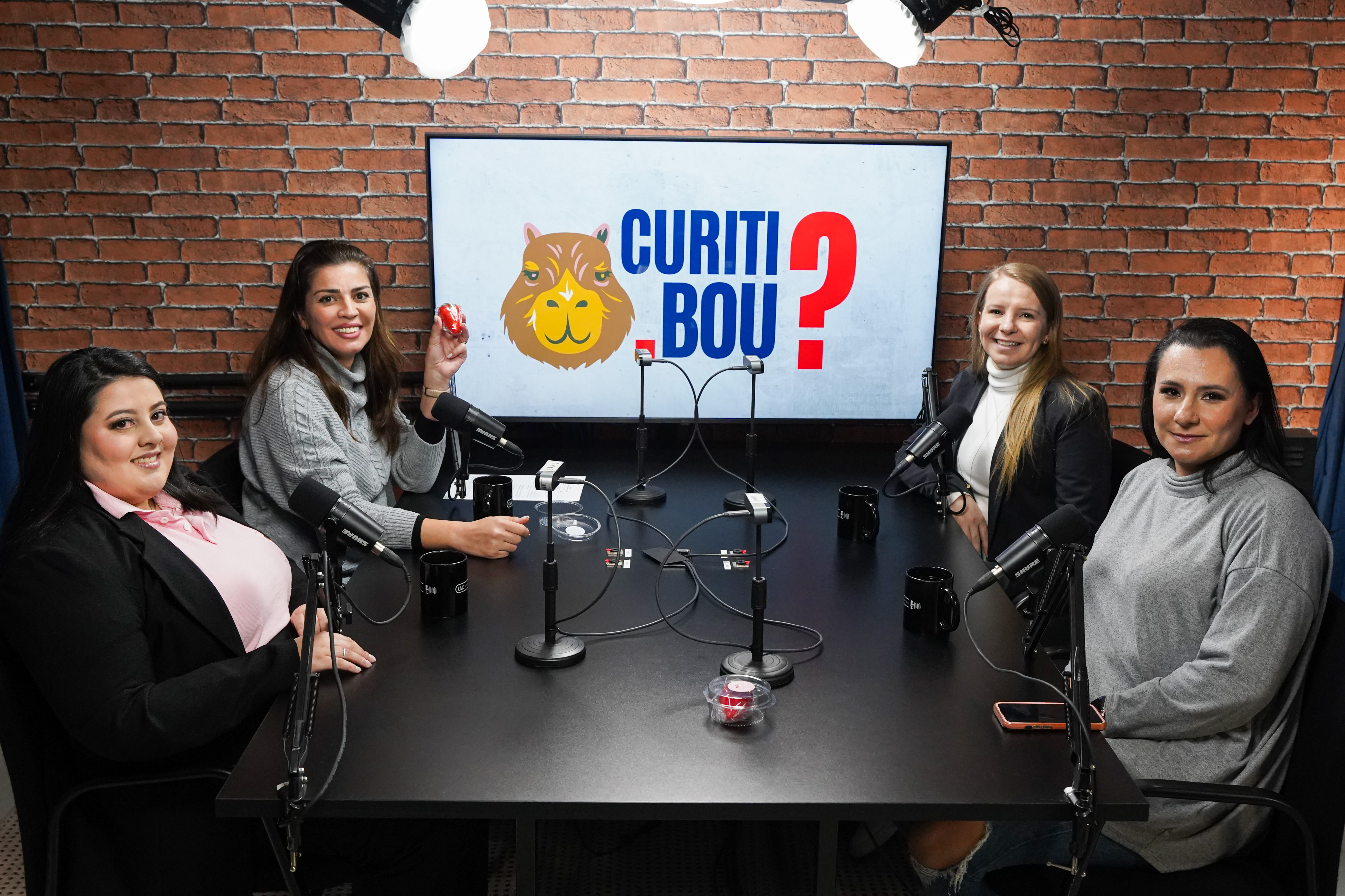 CMC Podcasts discute morango do amor e efeito das redes na economia