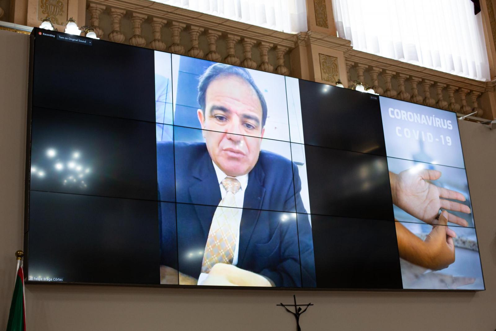 CMC rejeita projeto de lei para regulamentar uso do recuo frontal