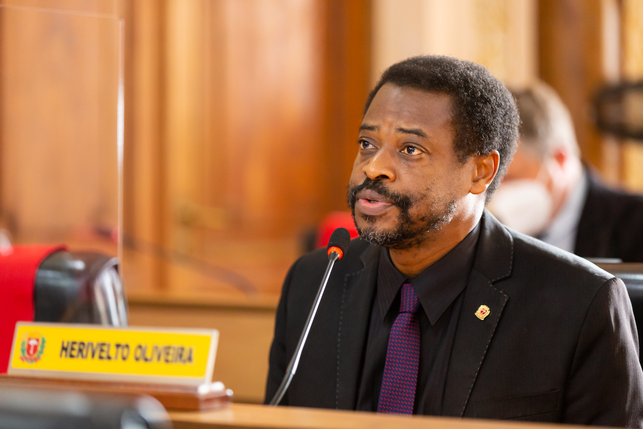 CMC retoma debates sobre linha férrea, aulas presenciais e SUS