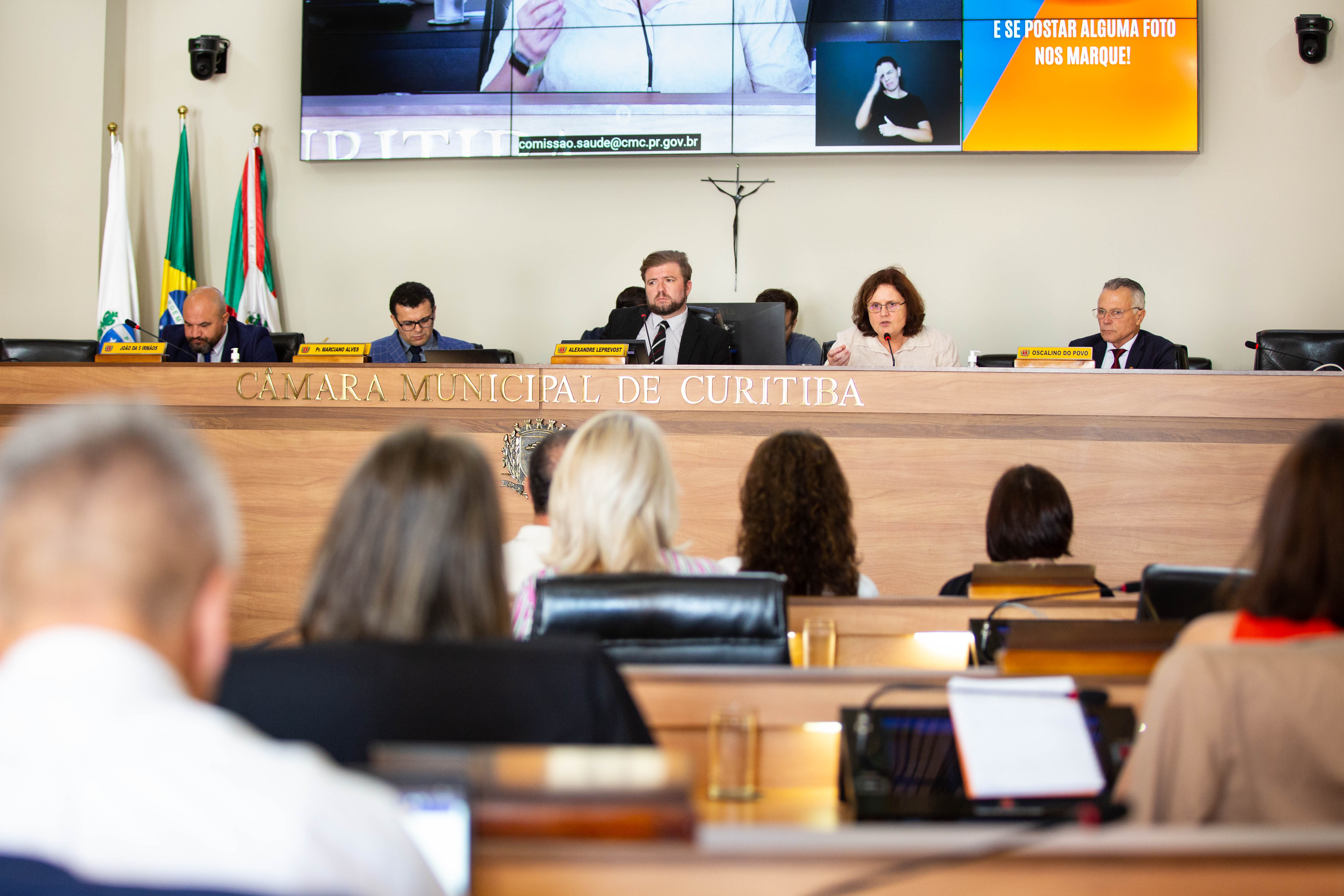 Cobertura vacinal avança em Curitiba, diz Secretaria da Saúde