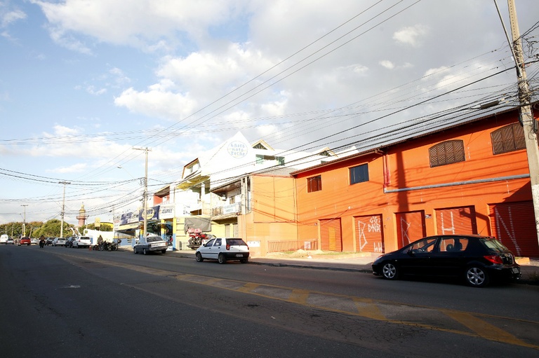 Cohab diz estudar regularização fundiária de áreas na CIC