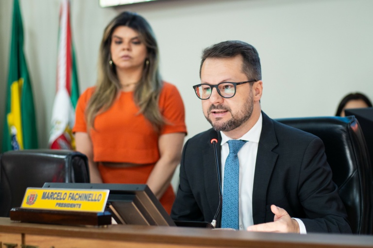 Colisão no trânsito: Fachinello pede abertura de sindicância à Corregedoria