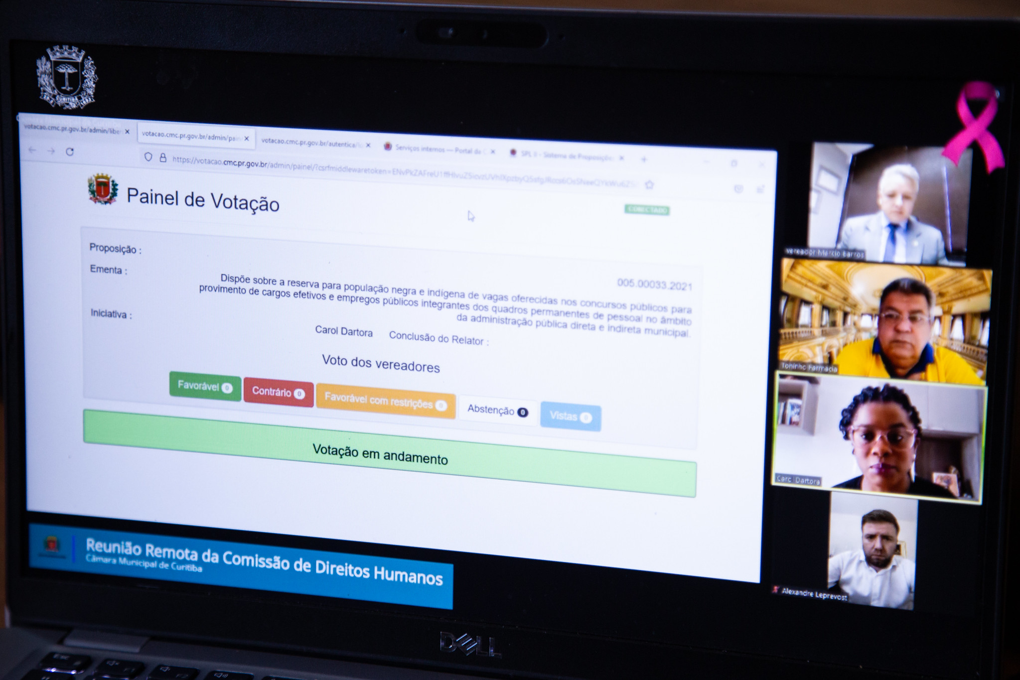 Com aval de Direitos Humanos, projeto das cotas raciais avança em Curitiba