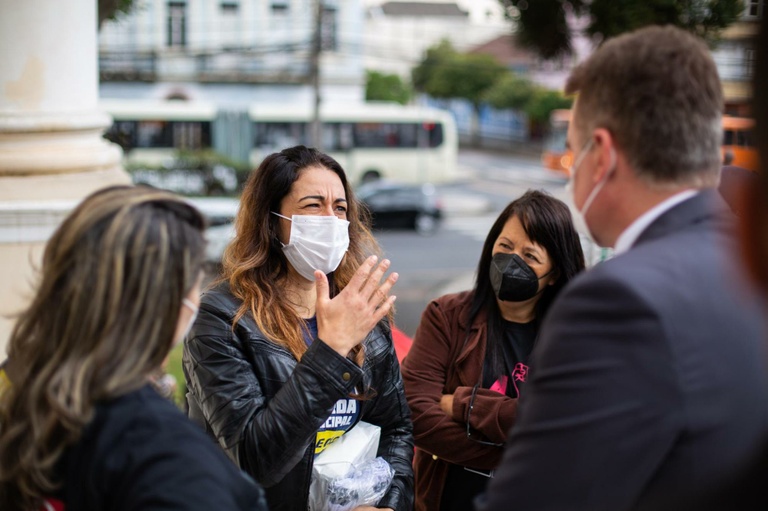 Com emenda, CMC reduz pela metade suspensão dos planos de carreira dos servidores