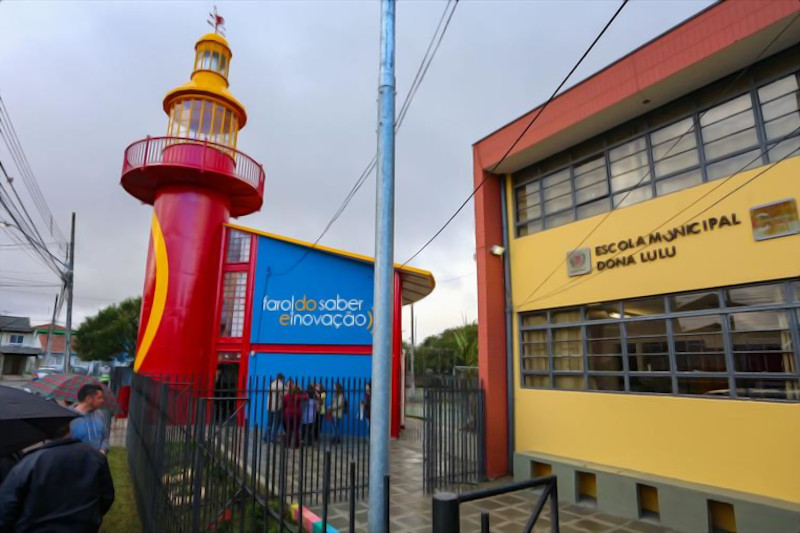 Com R$ 330 mil, emendas de Marcos Vieira priorizam Educação  