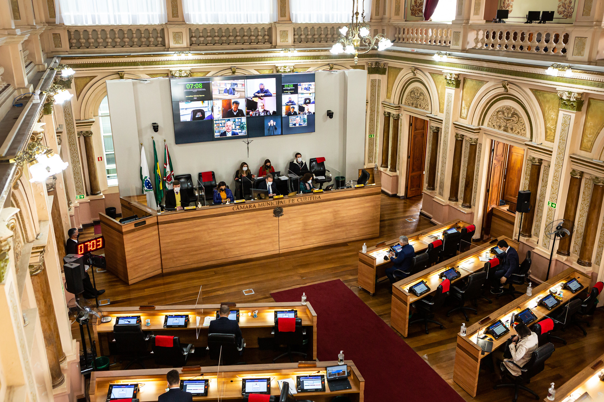 Com redução de casos de covid-19, vereadores pedem menos medidas restritivas