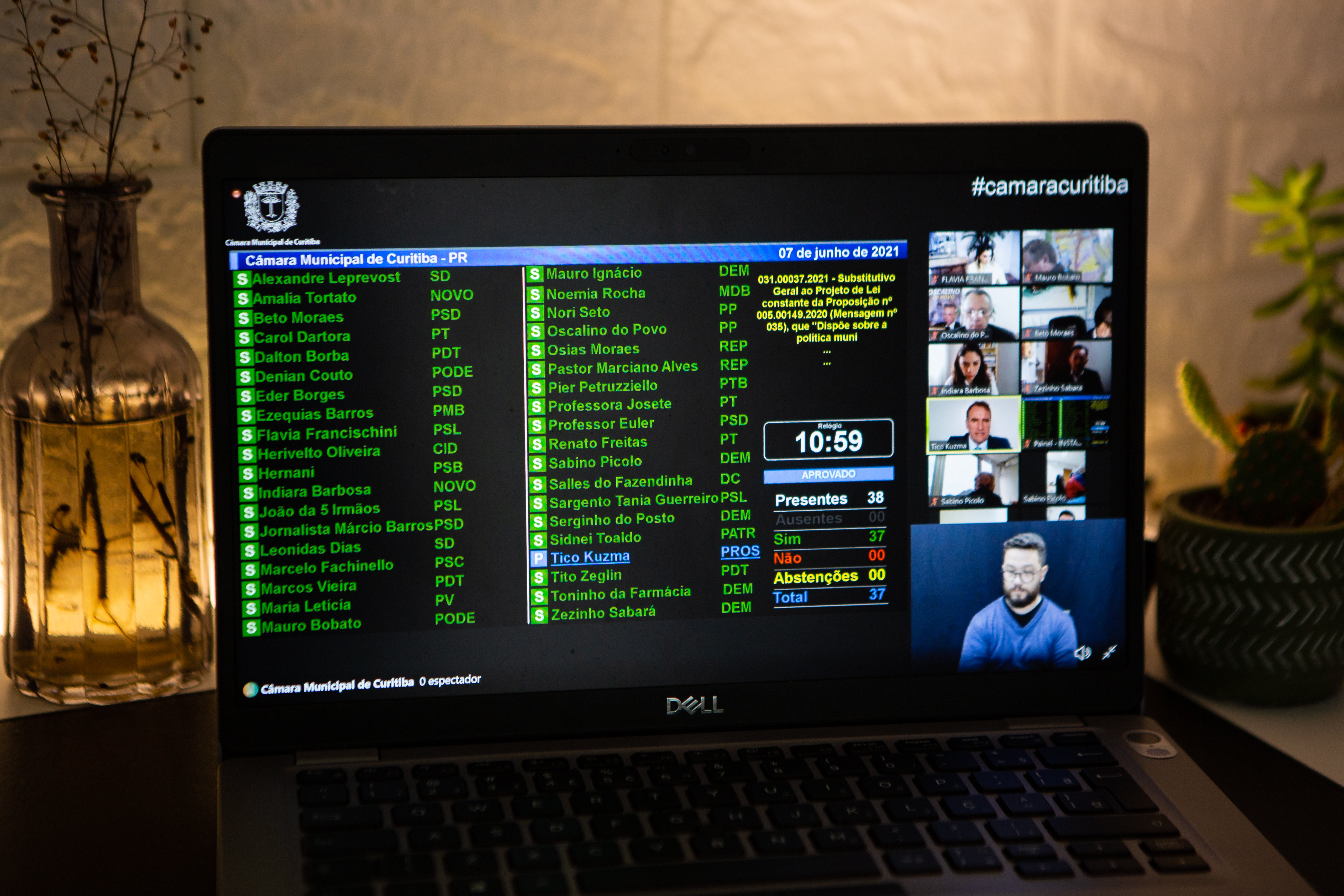 Com substitutivo, nova política ambiental de Curitiba é aprovada em 1º turno