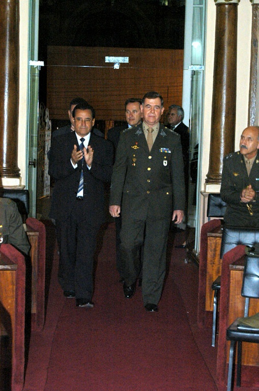 Comandante da 5ª região Militar é Cidadão Honorário 