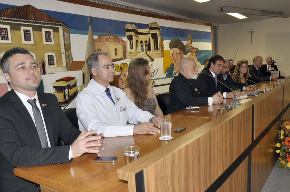 Comendador DeRose é homenageado na Câmara 