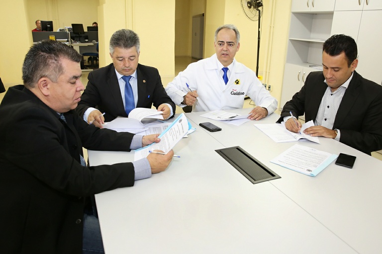 Comissão acata campanha de prevenção ao câncer da cabeça e pescoço 