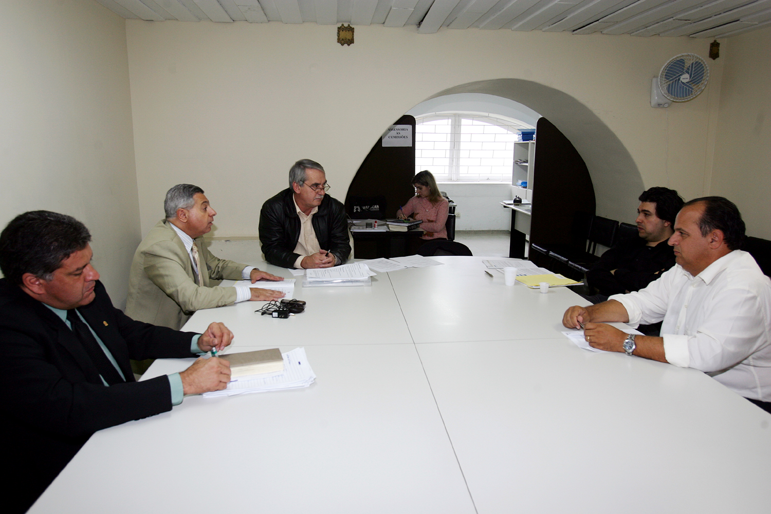 Comissão altera o regulamento interno 