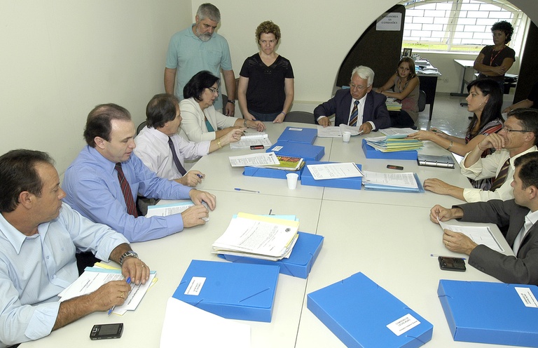 Comissão analisa normas para as casas lotéricas 