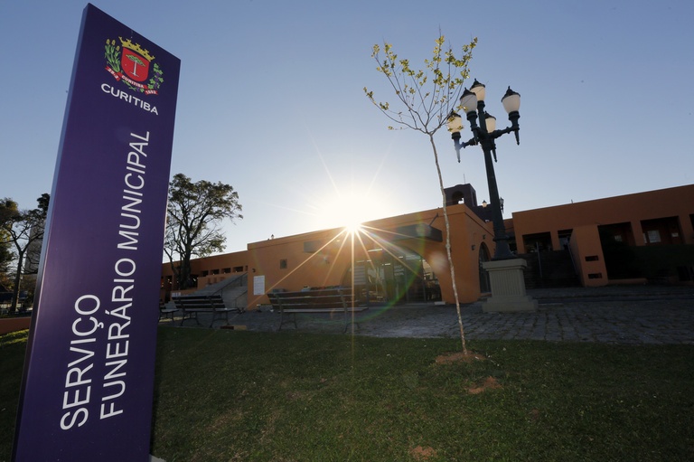 Comissão analisa sugestão de lei sobre rodízio de funerárias