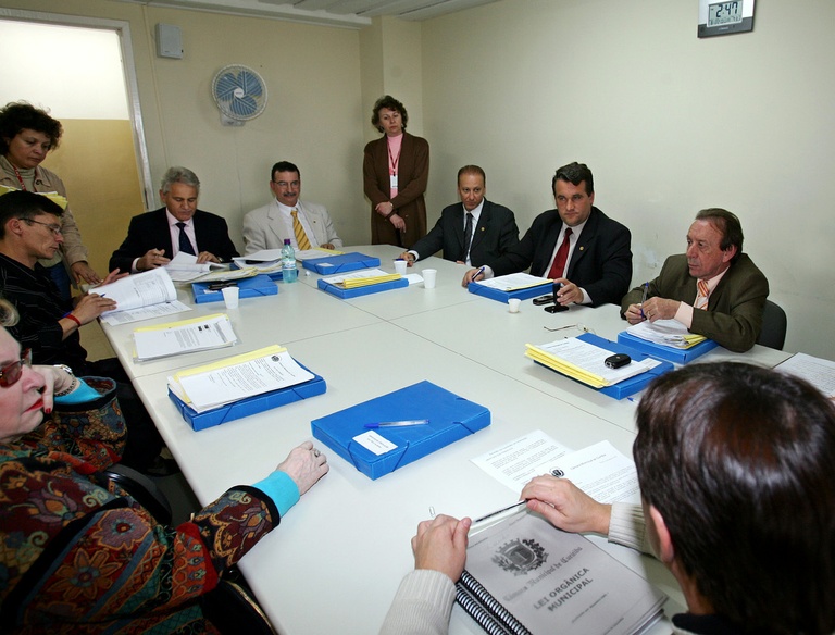 Comissão avalia projeto sobre saúde infantil 