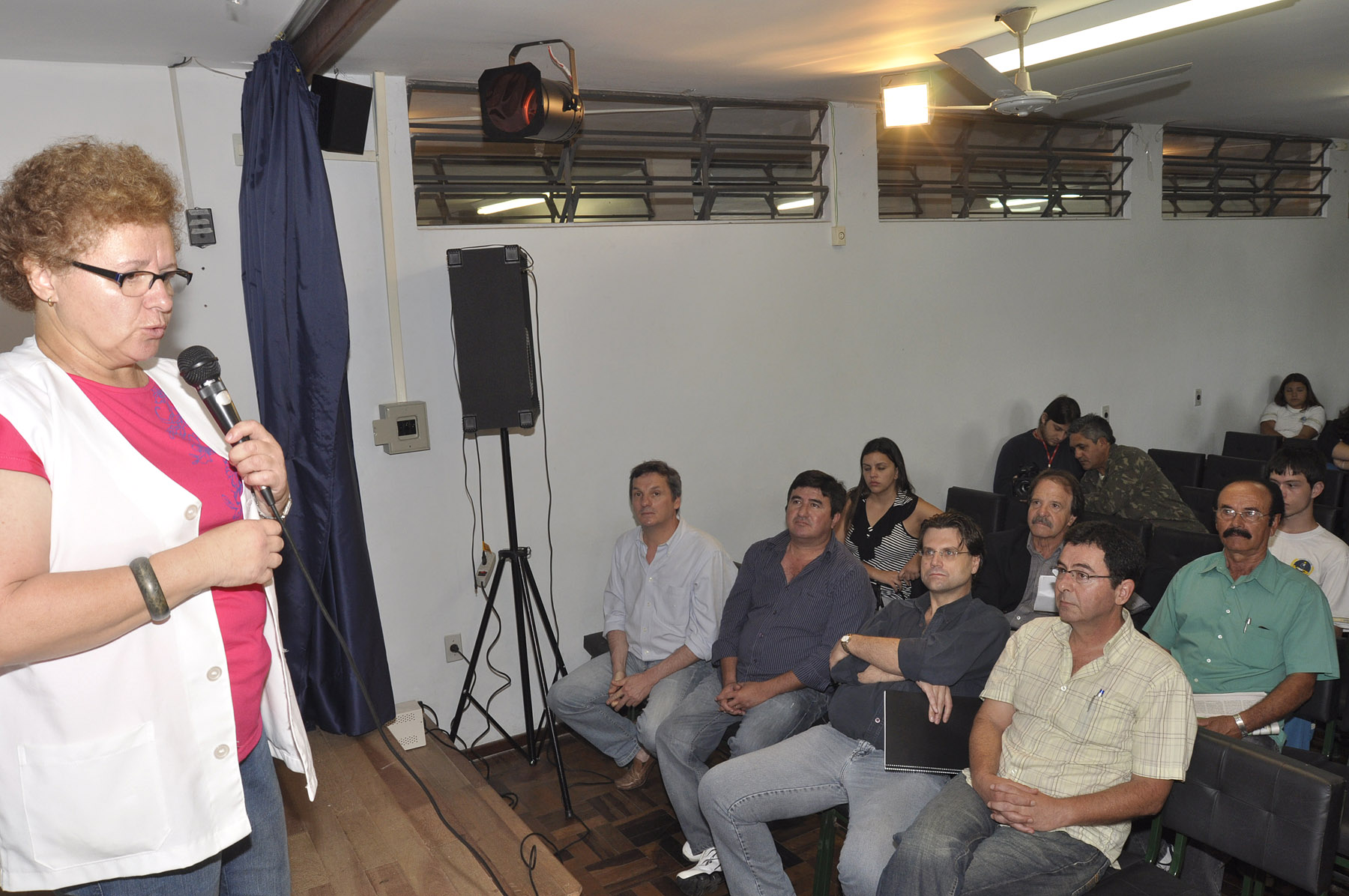 Comissão da Água atende pedido de estudantes 