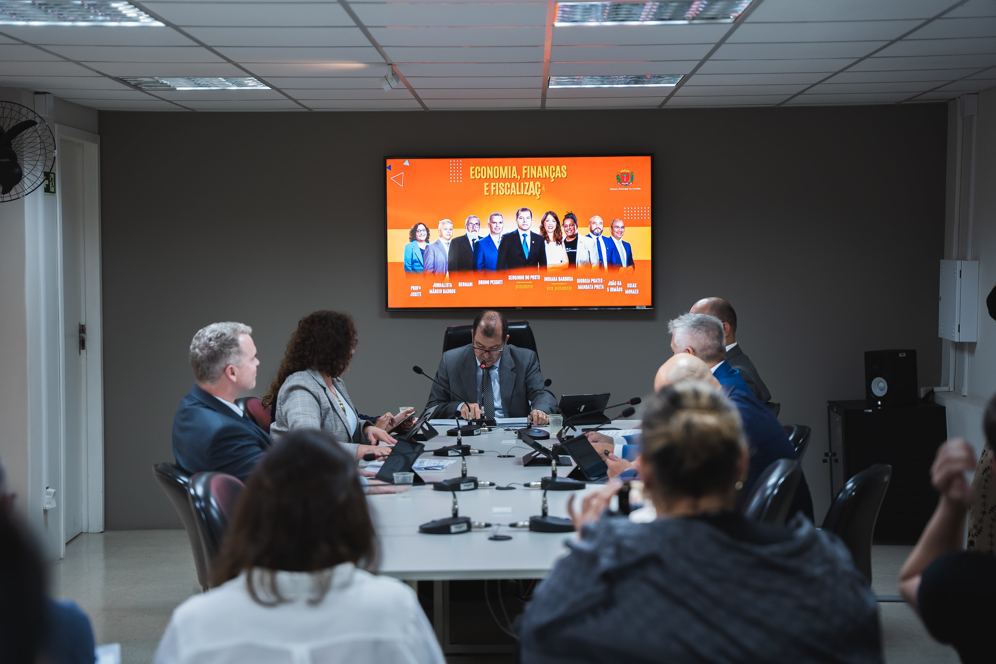 Economia acata regularização fundiária de escolas municipais