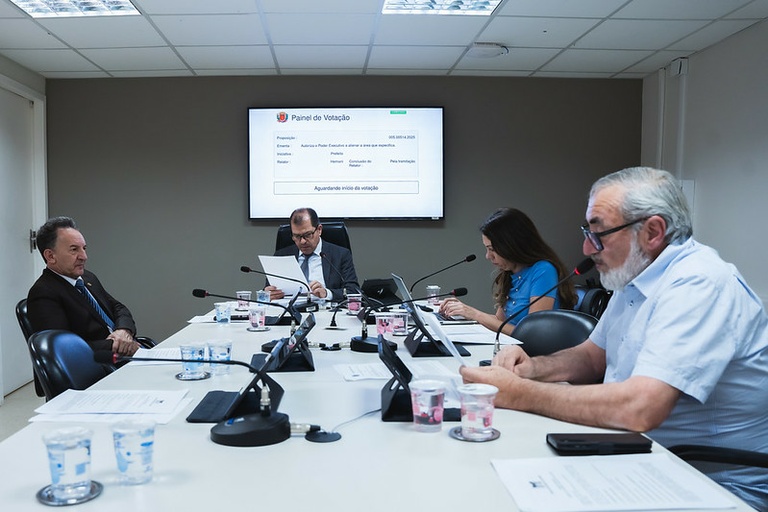 Plano Plurianual e LOA 2026 avançam na Câmara de Curitiba