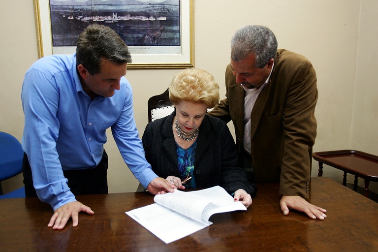 Comissão de Educação analisa série de projetos 