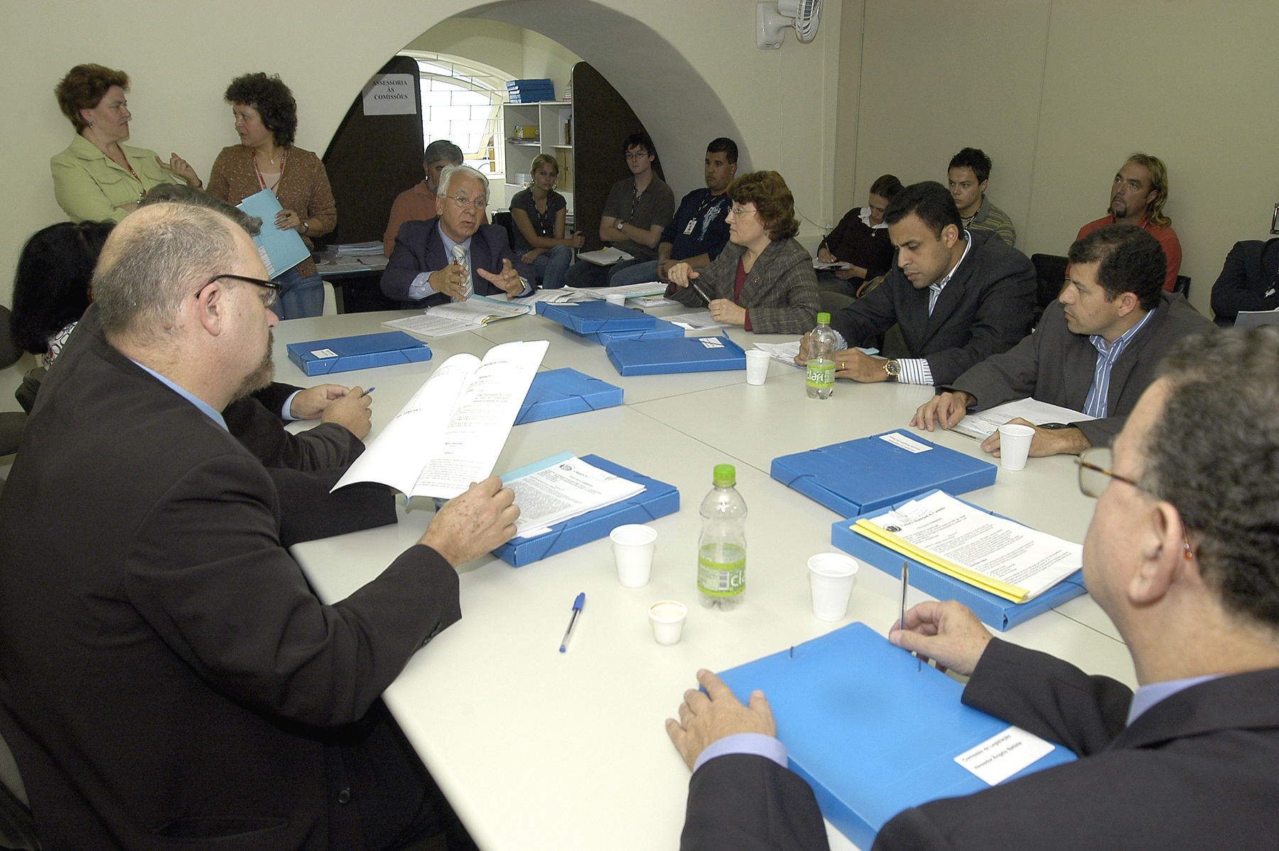 Comissão de Legislação avalia projetos 