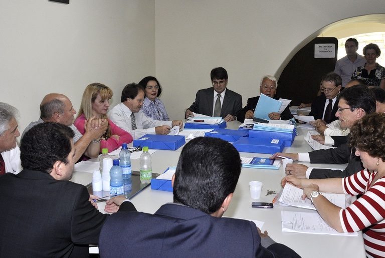 Comissão de Legislação faz reunião extraordinária 