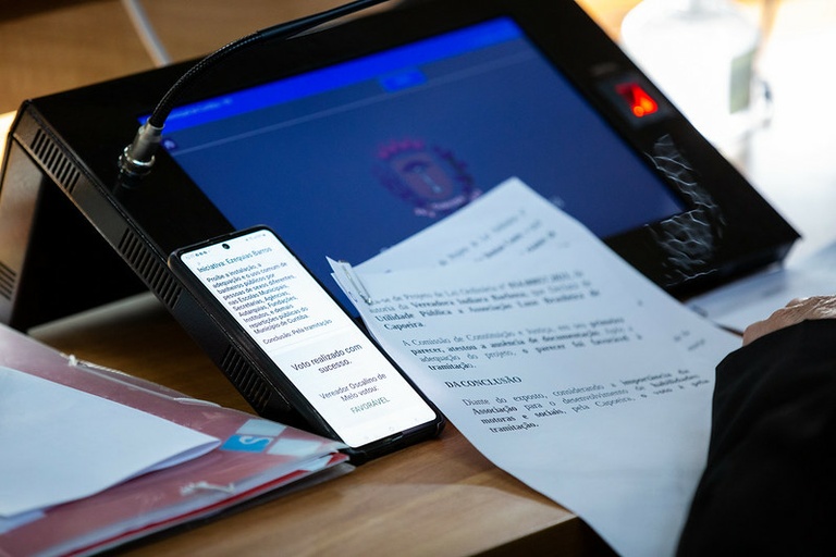 Comissão de Saúde admite projeto que proíbe banheiros unissex em Curitiba