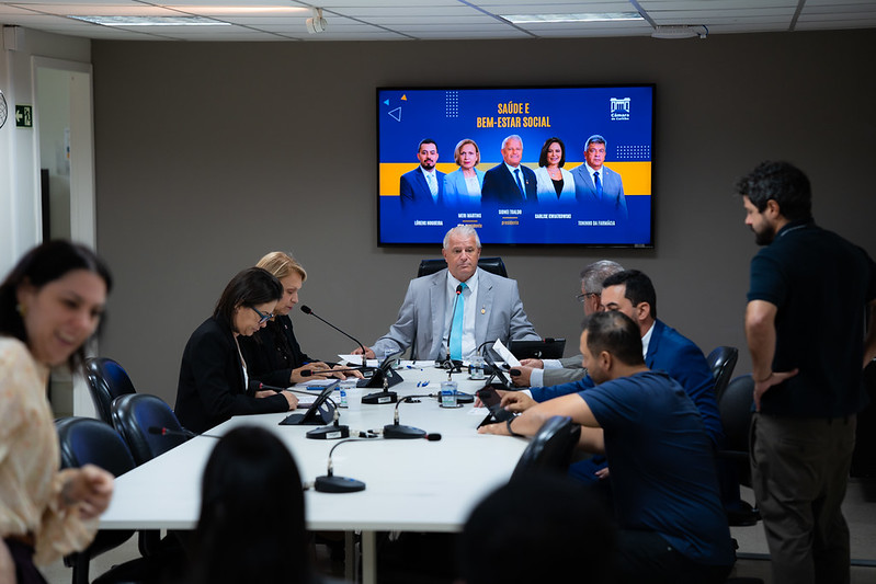 Comissão de Saúde aprova projeto sobre cremação e ossuário em Curitiba