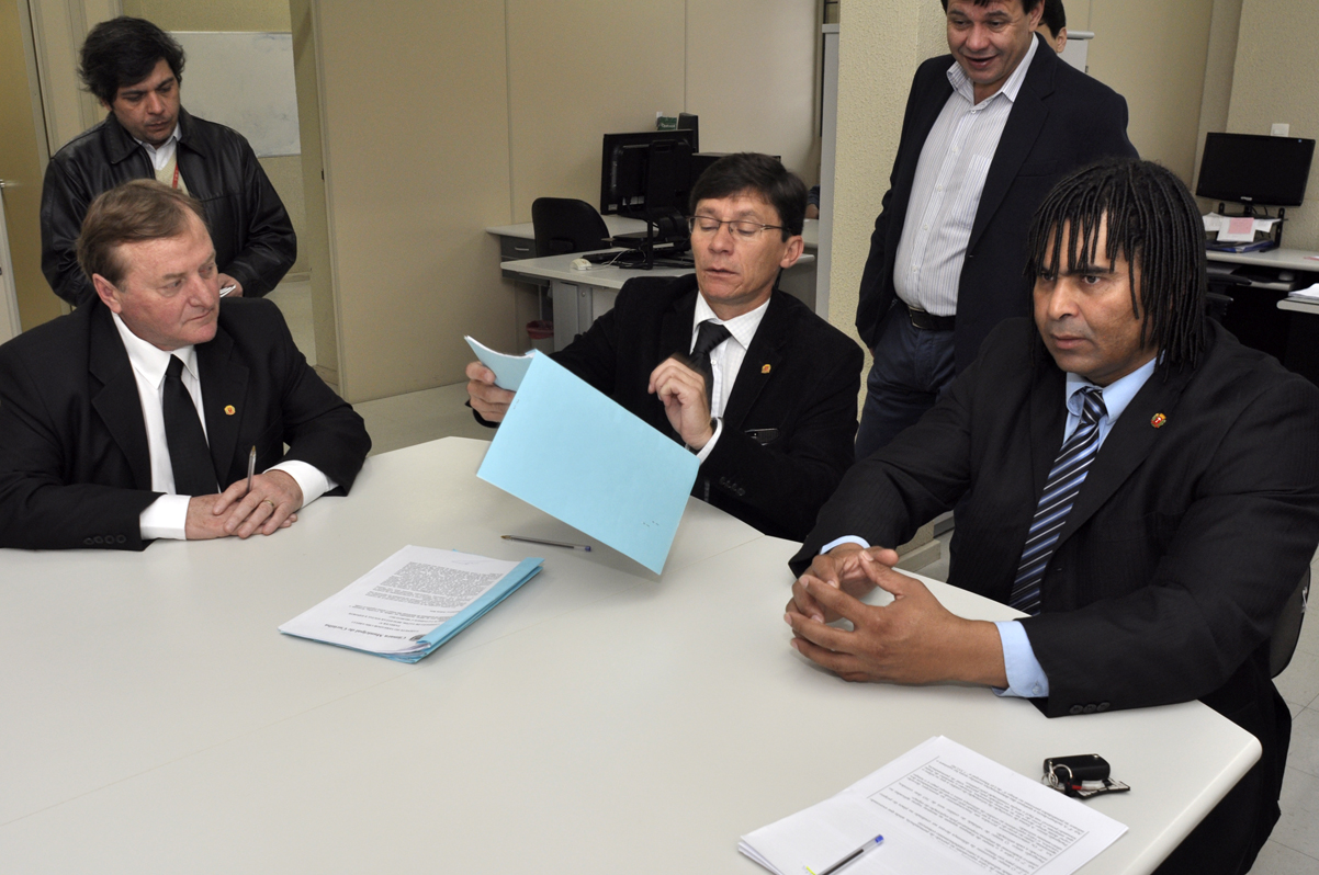 Comissão de Saúde emite parecer favorável ao Novembro Azul 