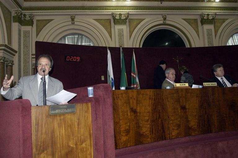 Comissão deve olhar moradores de rua 
