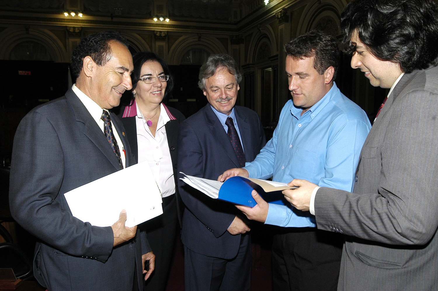 Comissão discute alterações para liberação de alvará 