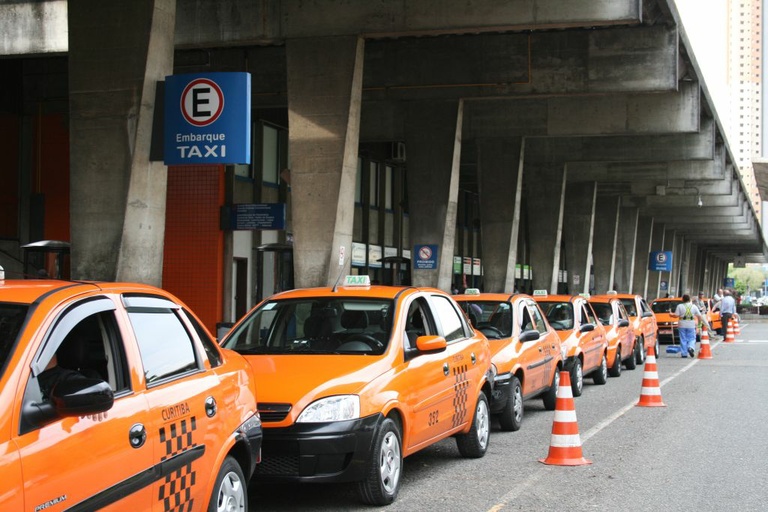 Comissão dos Táxis ouve permissionários 