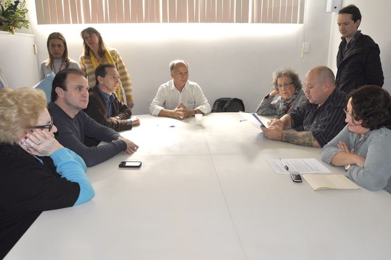 Comissão é favorável a projetos que facilitam cotidiano 