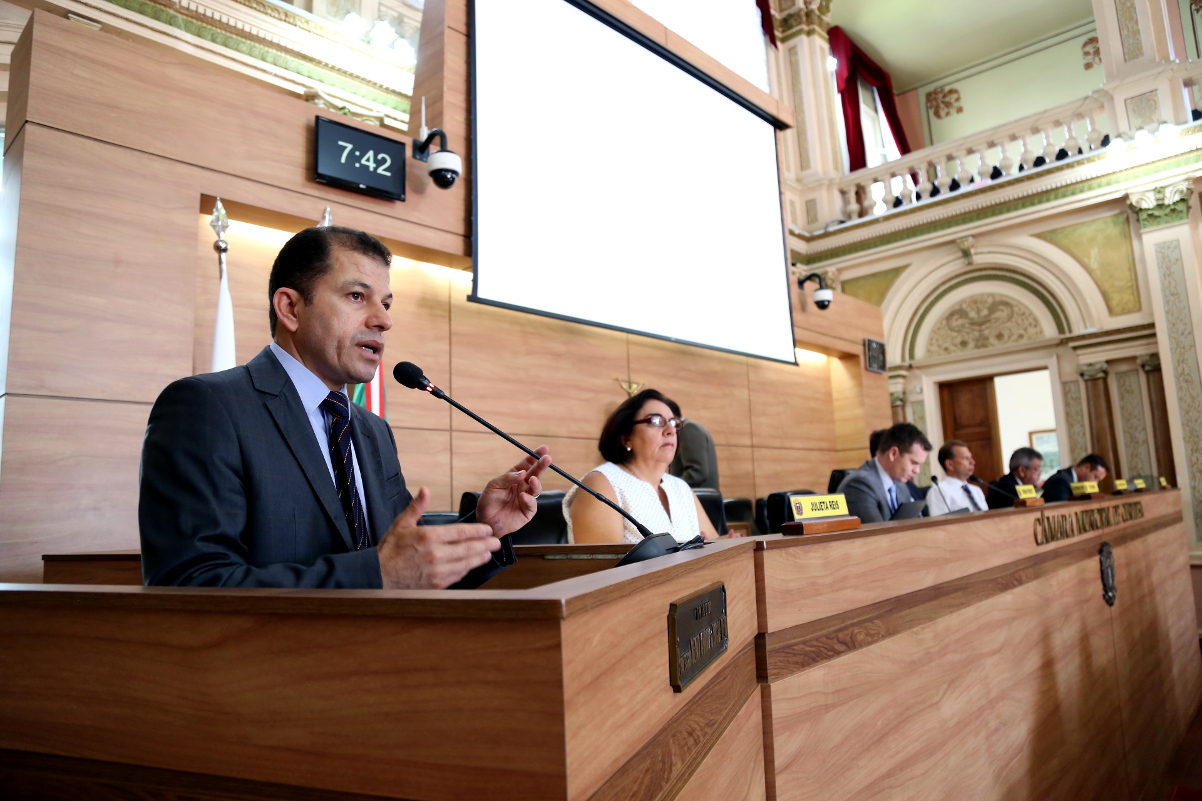 Comissão Especial tem 60 dias para reformar o Regimento Interno