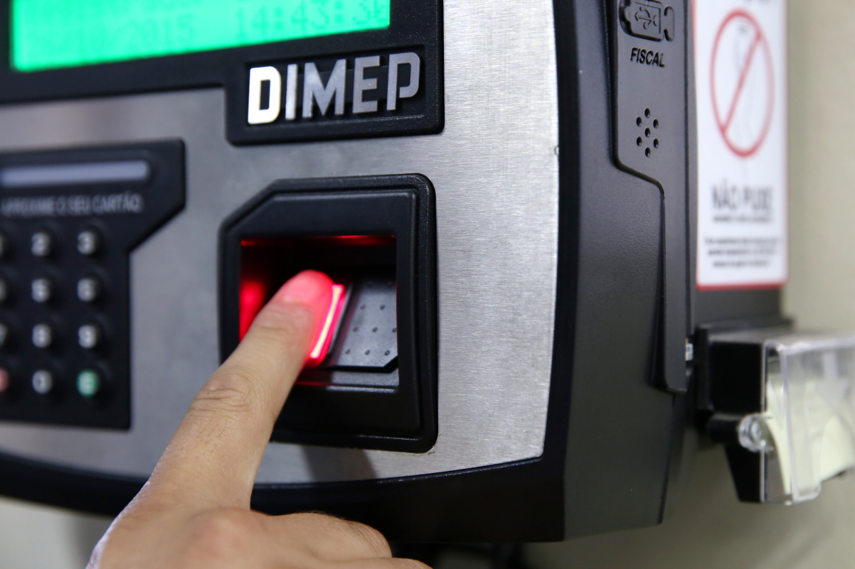 Comissão Executiva da Câmara propõe banco de horas a servidores