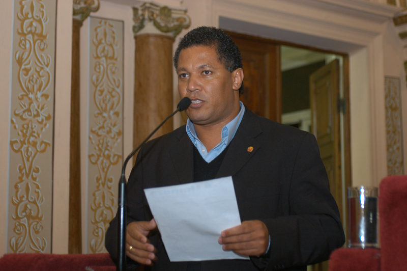 Comissão incentiva a participação popular 