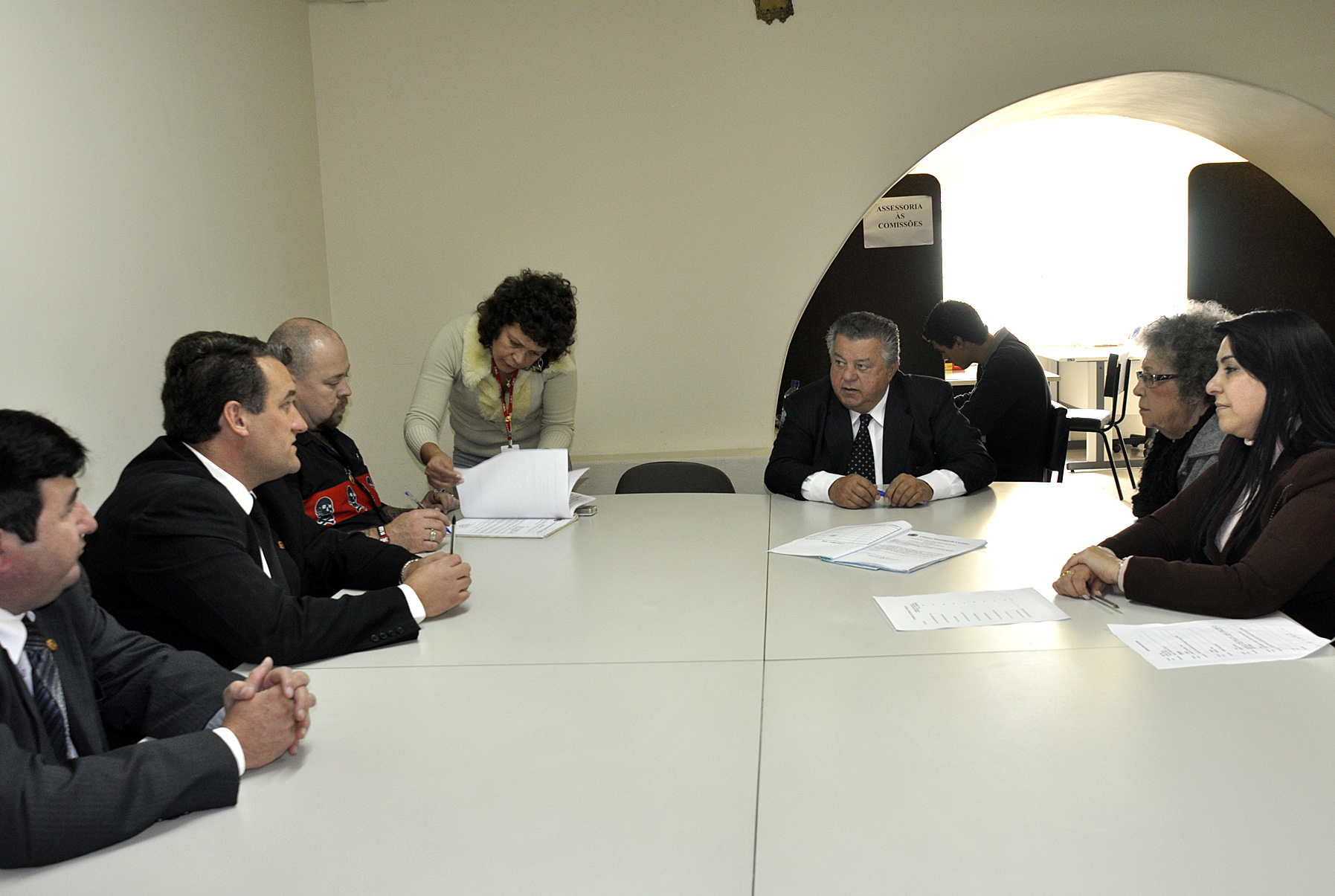 Comissão quer esclarecimento sobre o serviço das funerárias 