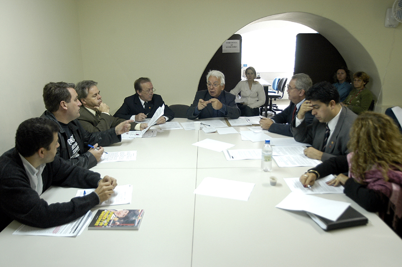 Comissão vai modernizar lei do Conselho Tutelar 