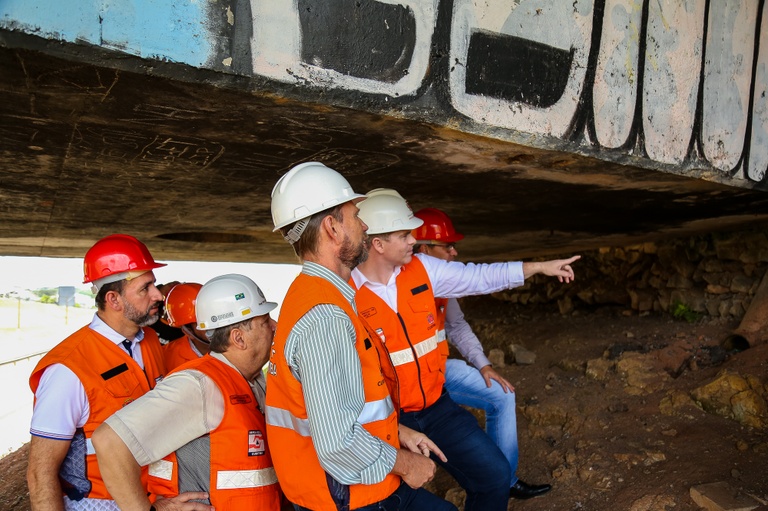 Comissão vistoria mais três viadutos; relatório parcial será enviado à Prefeitura