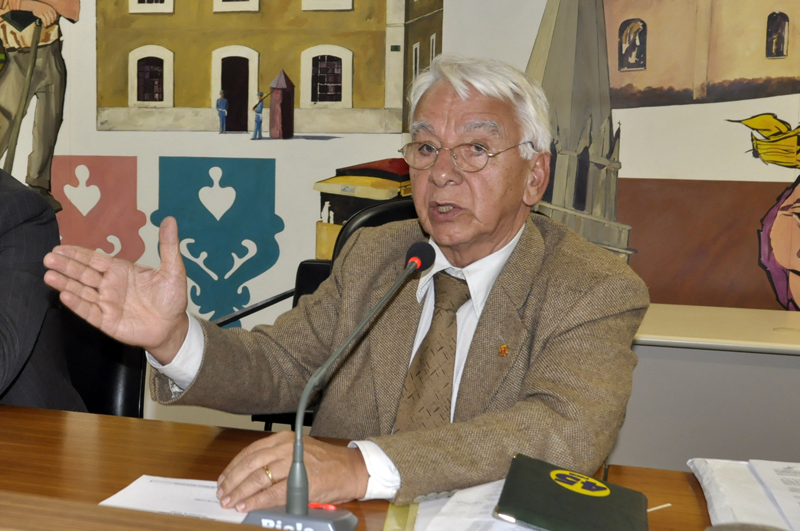 Comissões analisam projeto que prevê financiamento 